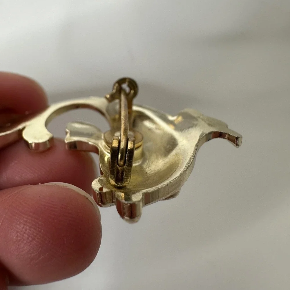 Vintage Silver Tone‎ Textured Fish Brooch Pin Marked Globus Foreign West Germany